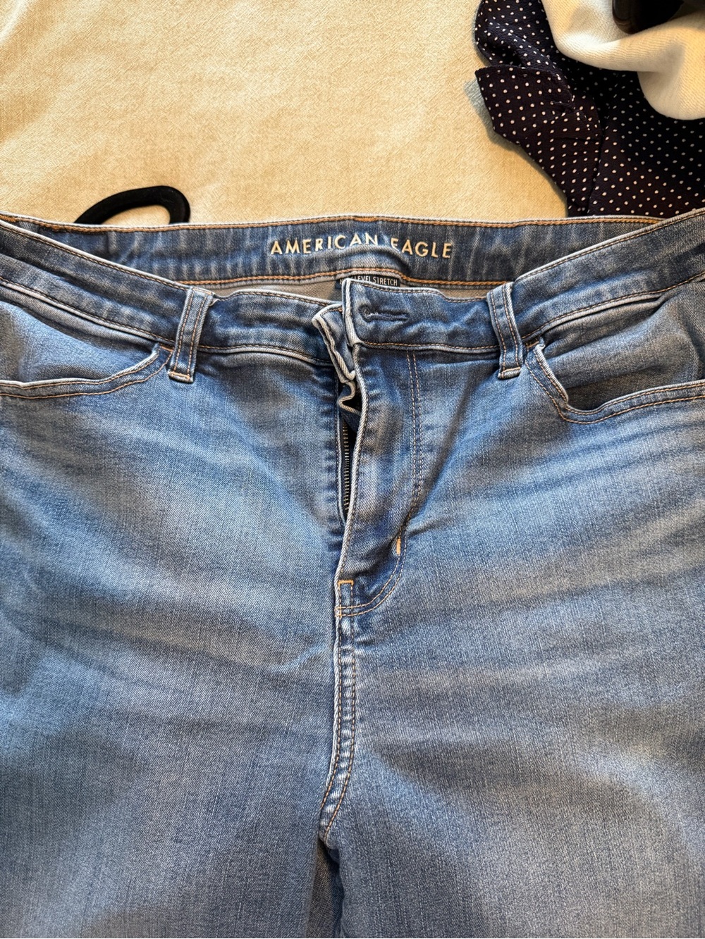 American Eagle Outfitters Light Blue Skinny Jeans